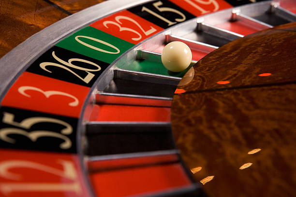 Live dealer table with transaction record notes beside the screen